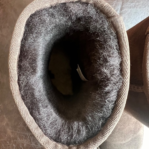 UGG Women's Classic Short II   Size  5  (EXCELLENT CONDITION) Burnt Cedar - Picture 11 of 12